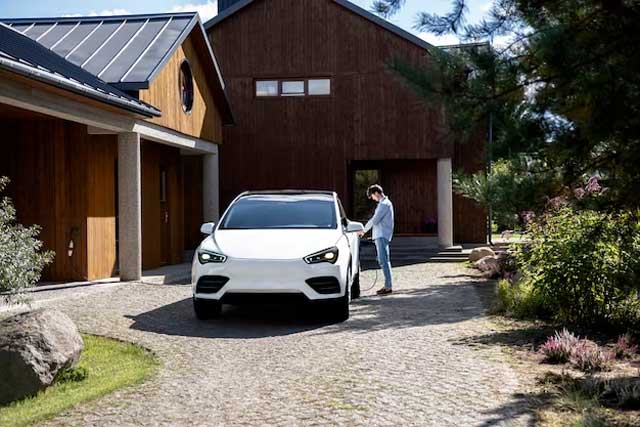 Benefits of EV Charging Stations at Home